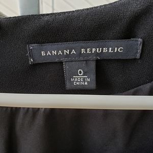 Banana Republic Size 0 Little Black Dress